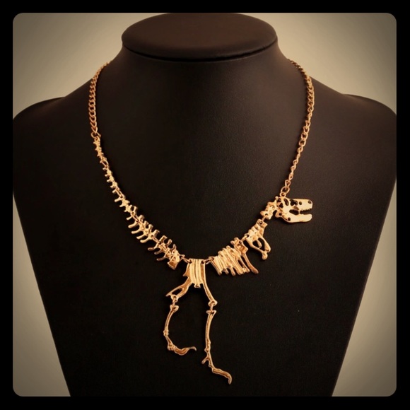 🔥BOGO Free!🔥🦖Jurassic Class Statement necklaces - Picture 4 of 5